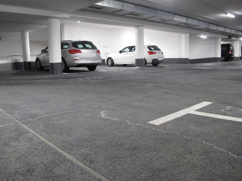nach Sanierung AOK Bad Reichenhall Tiefgarage