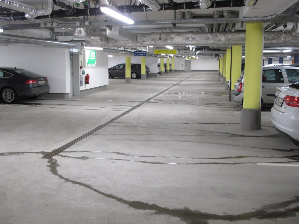 AOK Rosenheim, Tiefgarage AOK Rosenheim Tiefgarage